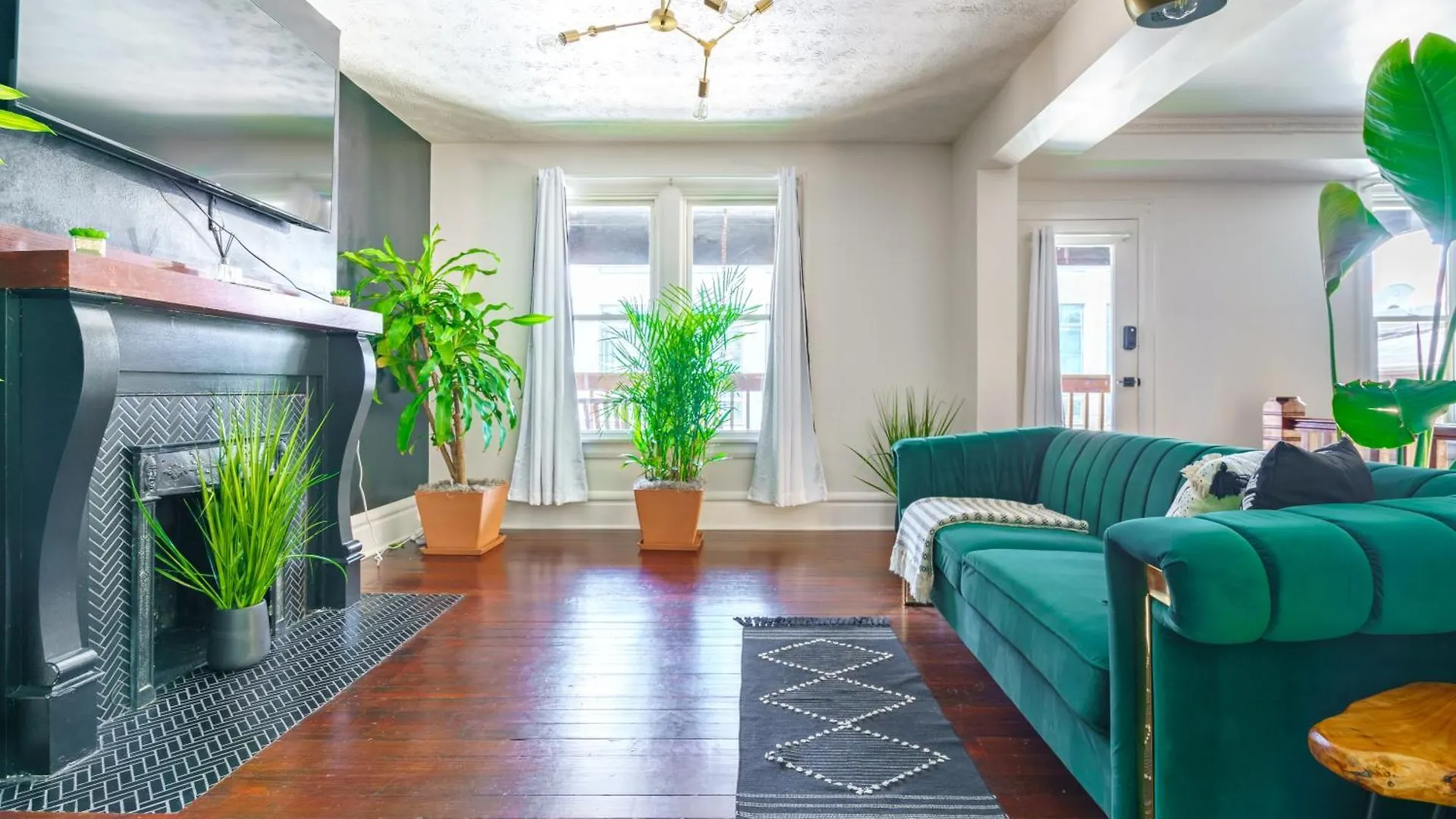 Prime Location Top Rated Clean Parking Free Columbus